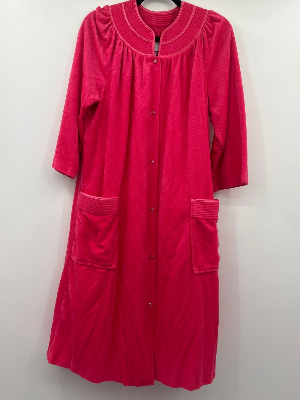 Vandemere Pink Velour Snap Front Robe Size L Vintage Housecoat Pocket Loungewear